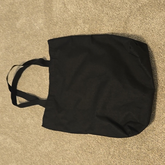 Anime Black Skull and Crossbones Tote Bag - Picture 2 of 3